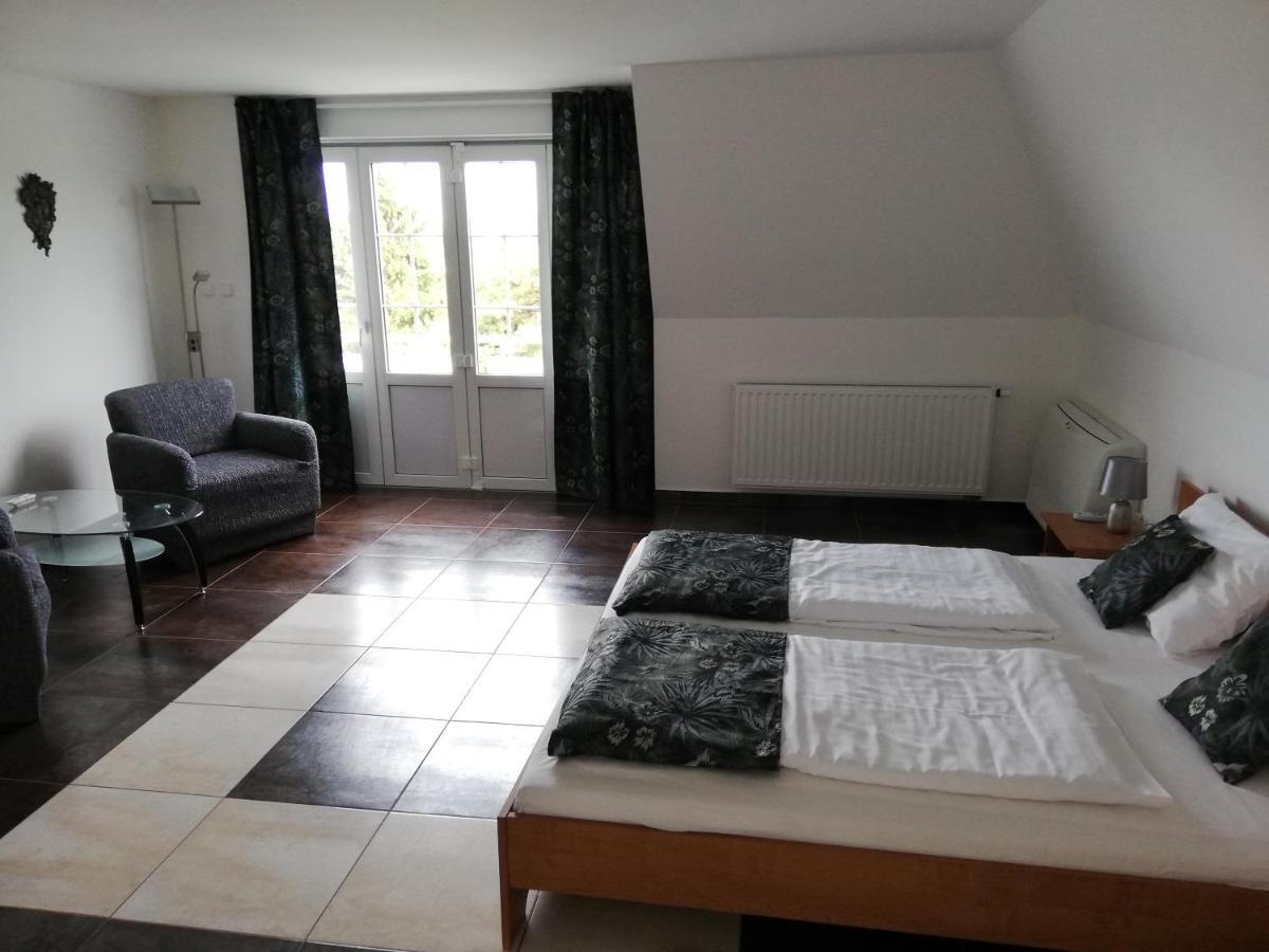 Balatongyörök Villa Pelso מראה חיצוני תמונה
